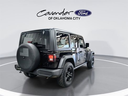 Used 2019 Jeep Wrangler Unlimited Sport image 8