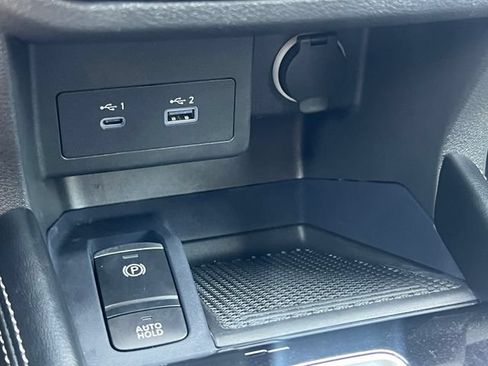 Used 2024 Nissan Kicks SR w/ SR Premium Package FWD image 24