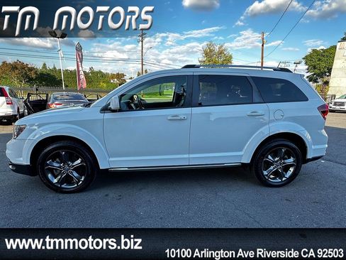 Used 2016 Dodge Journey Crossroad image 3