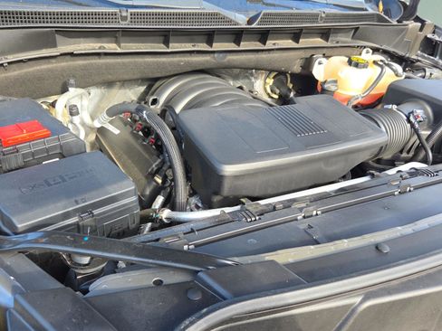 Used 2021 Cadillac Escalade Sport w/ Driver Assist Tech Package image 35