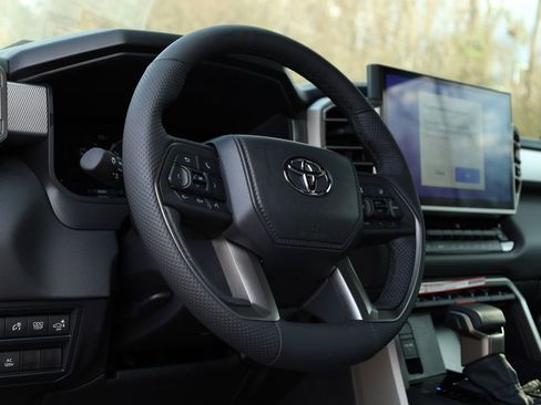 New 2026 Toyota Tundra Limited image 7