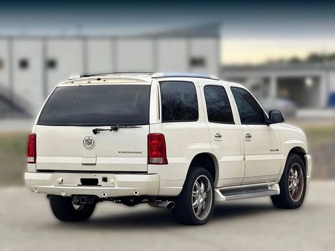 Used 2004 Cadillac Escalade 2WD image 7