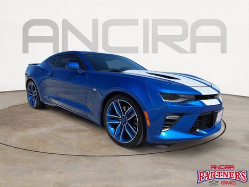 Used 2018 Chevrolet Camaro SS image 1