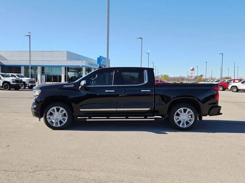 New 2026 Chevrolet Silverado 1500 High Country w/ High Country Premium Package RWD image 4