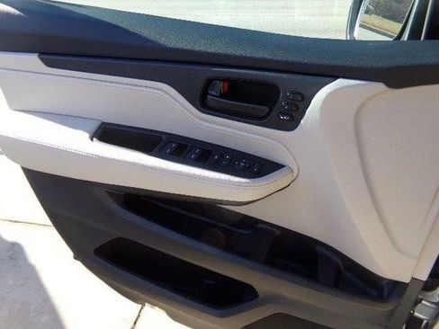 New 2026 Honda Odyssey EX-L image 13