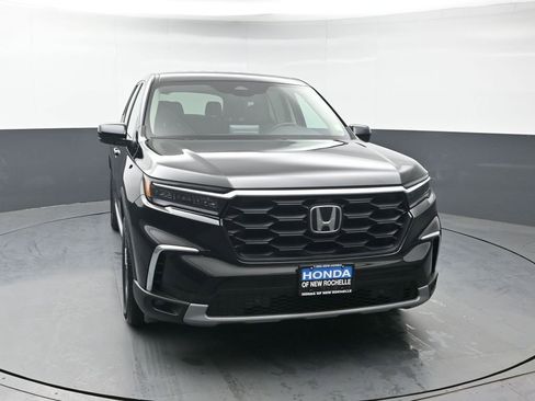 Certified 2025 Honda Pilot EX-L image 11