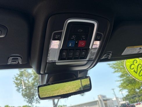 Used 2023 RAM 1500 Limited AWD/4WD image 21