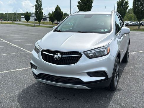 Used 2022 Buick Encore Preferred w/ Safety Package AWD/4WD image 14