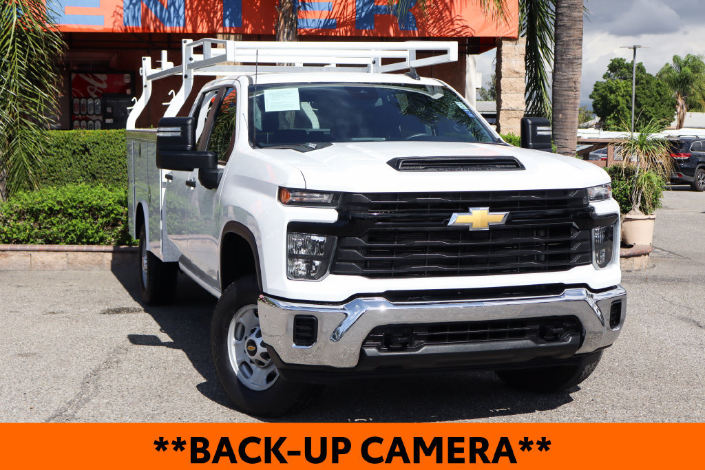 Used 2025 Chevrolet Silverado 2500 W/T w/ WT Convenience Package RWD image 2