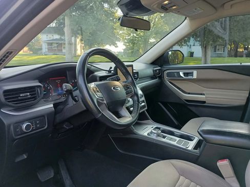 Used 2020 Ford Explorer XLT RWD image 20