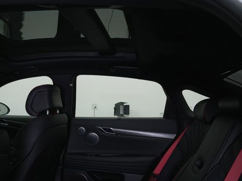 Used 2025 Genesis G80 3.5T Sport image 39