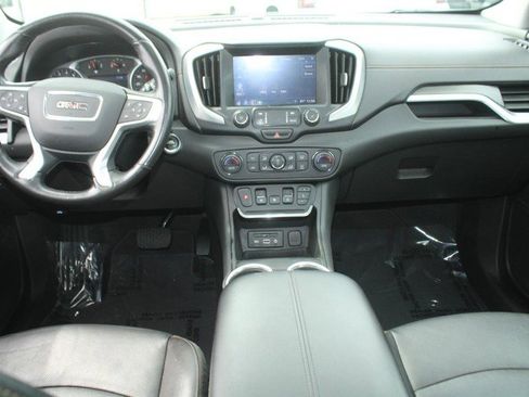Used 2021 GMC Terrain SLT image 14