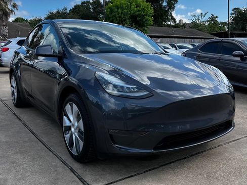 Used 2020 Tesla Model Y Long Range AWD/4WD image 4
