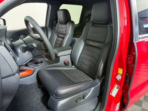 New 2026 Nissan Frontier PRO-4X w/ Pro Premium Package AWD/4WD image 15