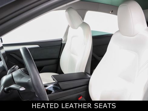 Used 2024 Tesla Model Y Long Range image 21