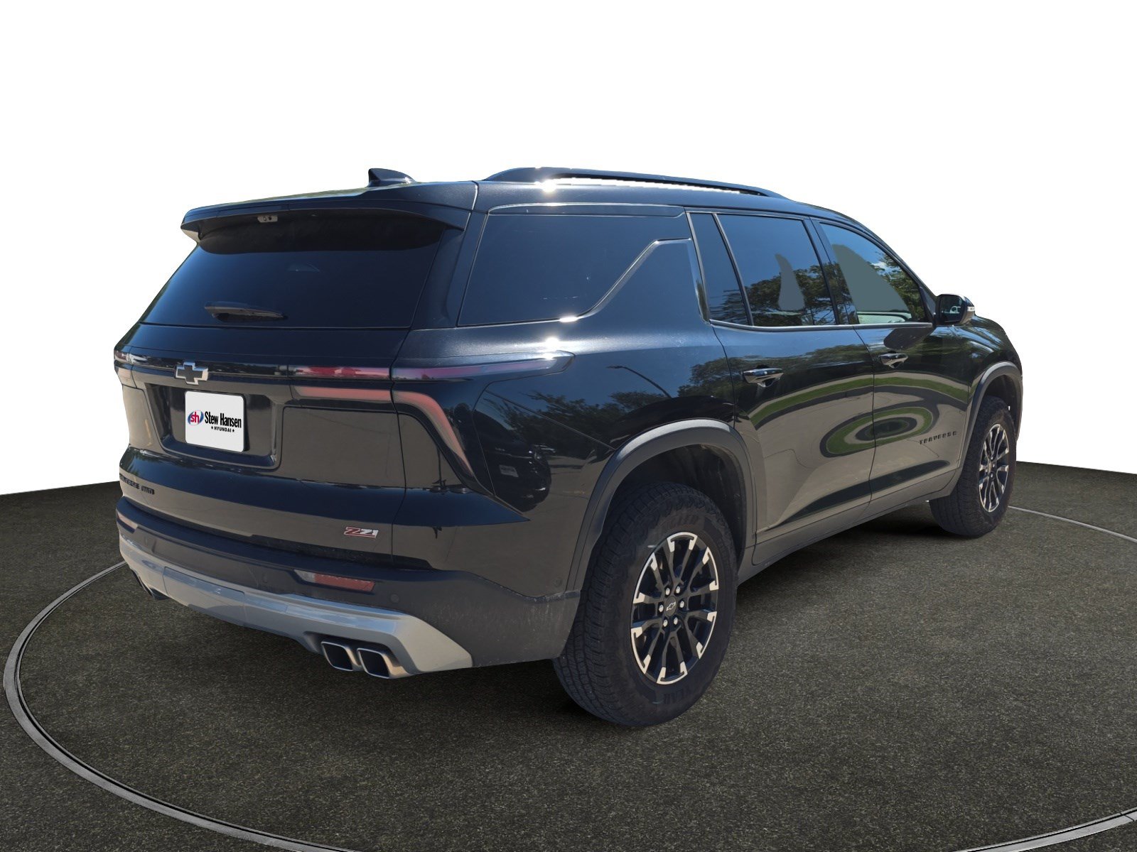 Used 2025 Chevrolet Traverse Z71 w/ Enhanced Driving Package AWD/4WD image 6