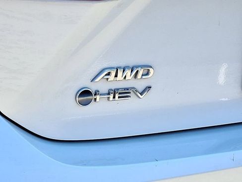 Certified 2025 Toyota Camry XLE AWD/4WD image 30