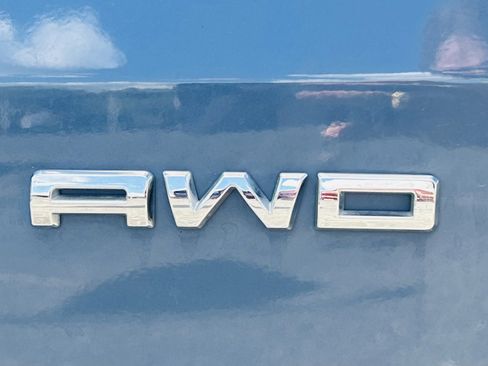 Used 2024 Ford Escape ST-Line image 8