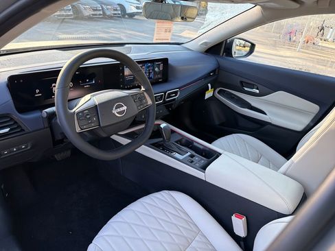 New 2026 Nissan Sentra SL w/ Floor Mat Package FWD image 14