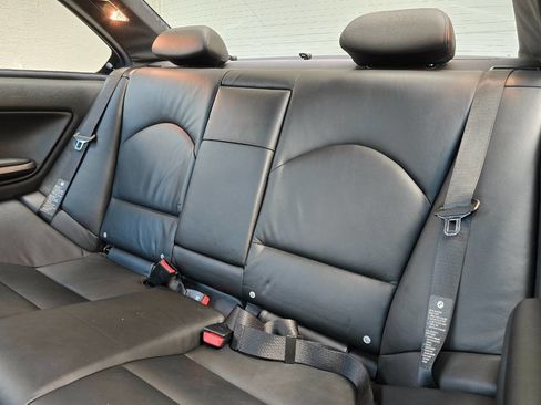 Used 2005 BMW M3 Coupe image 87