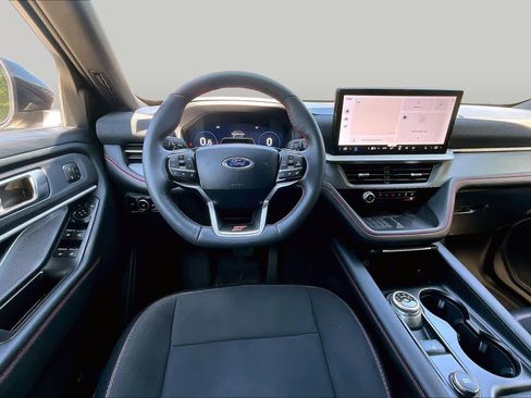 Certified 2025 Ford Explorer ST w/ Sun And Sound Package AWD/4WD image 6