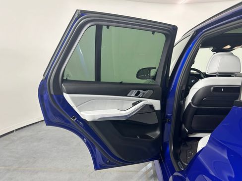 Used 2026 BMW X5 M60i AWD/4WD image 28