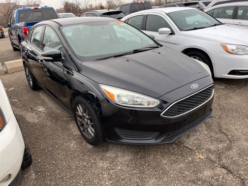 Used 2015 Ford Focus SE image 19