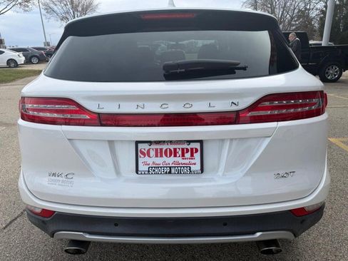 Used 2018 Lincoln MKC Select w/ Select Plus Package image 6