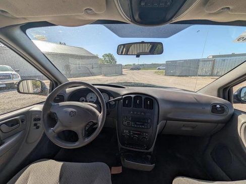 Used 2003 Dodge Grand Caravan Sport FWD image 32