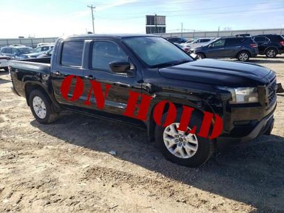 Used 2022 Nissan Frontier SV