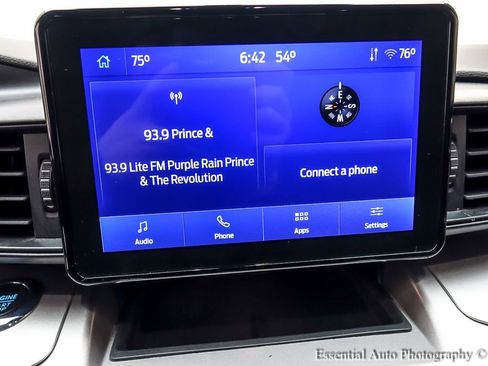 Certified 2022 Ford Explorer XLT image 17