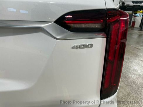 Used 2024 Cadillac XT6 Premium Luxury w/ Platinum Package image 8