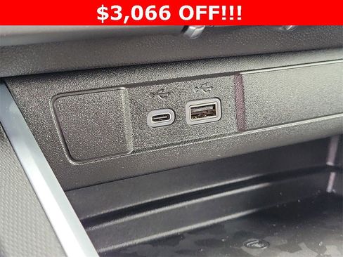 New 2025 Chevrolet Colorado LT w/ LT Convenience Package image 10