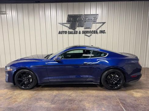 Used 2020 Ford Mustang Premium w/ Black Accent Package RWD image 3