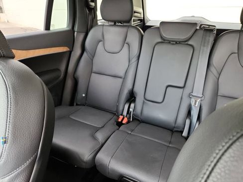 Certified 2024 Volvo XC90 B6 Plus w/ Protection Package Premier image 14