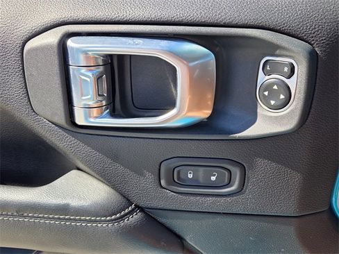 Used 2019 Jeep Wrangler Unlimited Rubicon image 31