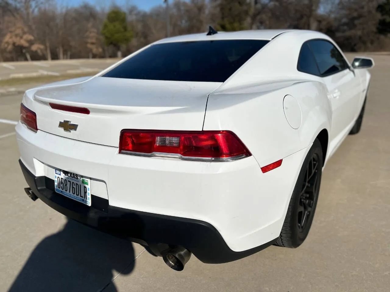 Used 2014 Chevrolet Camaro LS RWD image 6
