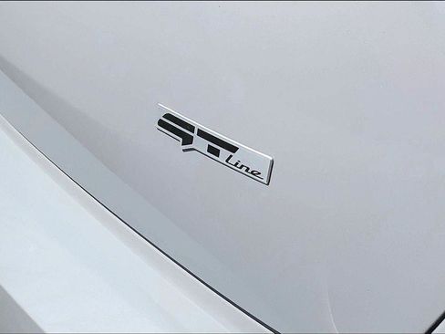 Used 2025 Kia K5 GT-Line w/ GT-Line Premium Package FWD image 8