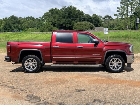 Used 2017 GMC Sierra 1500 SLT w/ SLT Premium Package AWD/4WD image 6