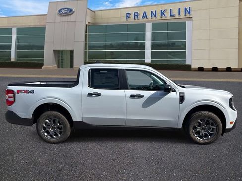 New 2026 Ford Maverick XLT w/ XLT Luxury Package AWD/4WD image 8