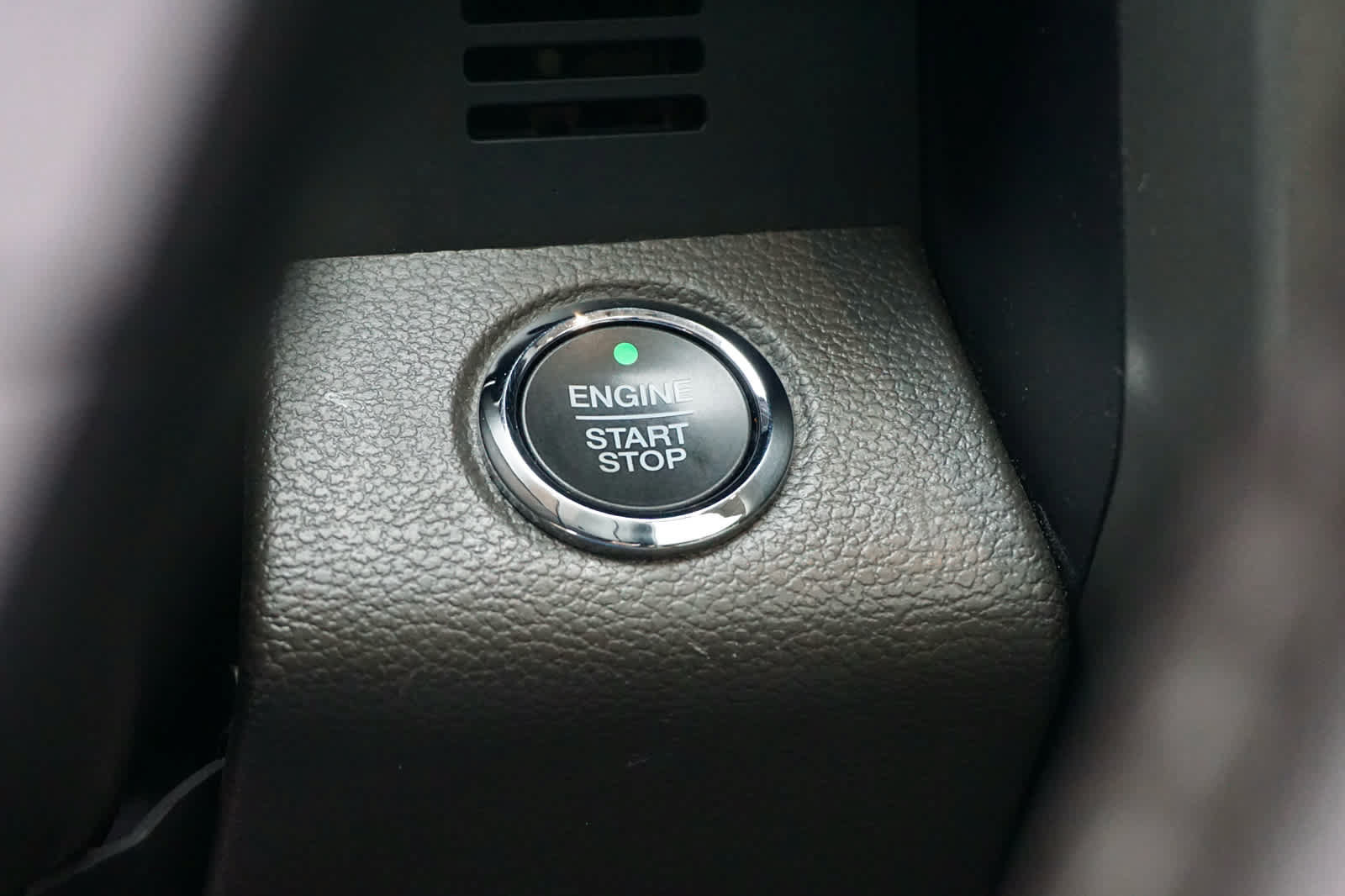 Used 2021 Ford Expedition XLT AWD/4WD image 19
