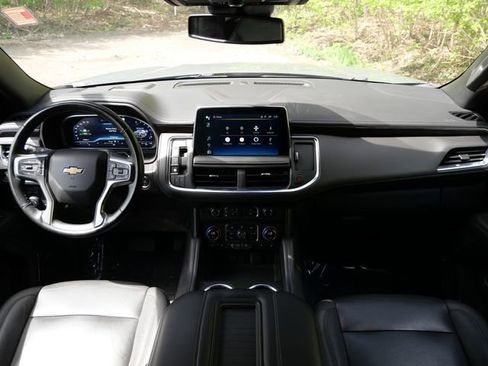 Used 2023 Chevrolet Tahoe LT AWD/4WD image 17
