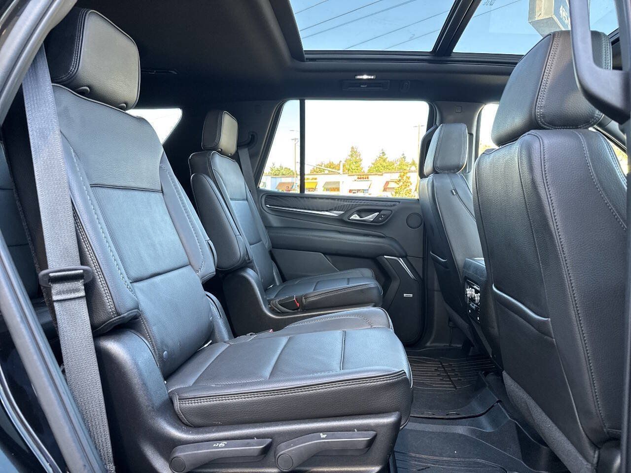 Used 2021 GMC Yukon Denali AWD/4WD image 21