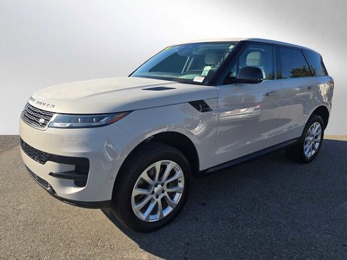Used 2024 Land Rover Range Rover Sport SE image 7