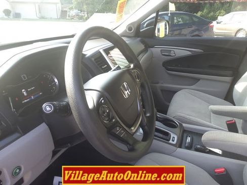 Used 2016 Honda Pilot EX image 19