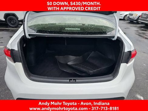 Used 2022 Toyota Corolla LE FWD image 12