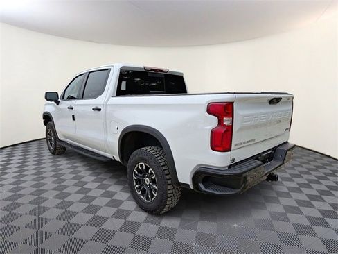 New 2025 Chevrolet Silverado 1500 ZR2 image 3