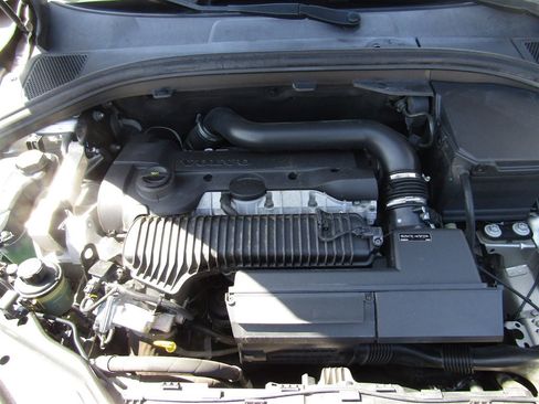 Used 2016 Volvo XC60 T5 Premier image 13