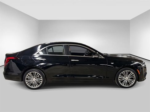 Used 2023 Cadillac CT4 Premium Luxury image 6