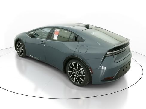 New 2026 Toyota Prius Plug-In Hybrid image 5